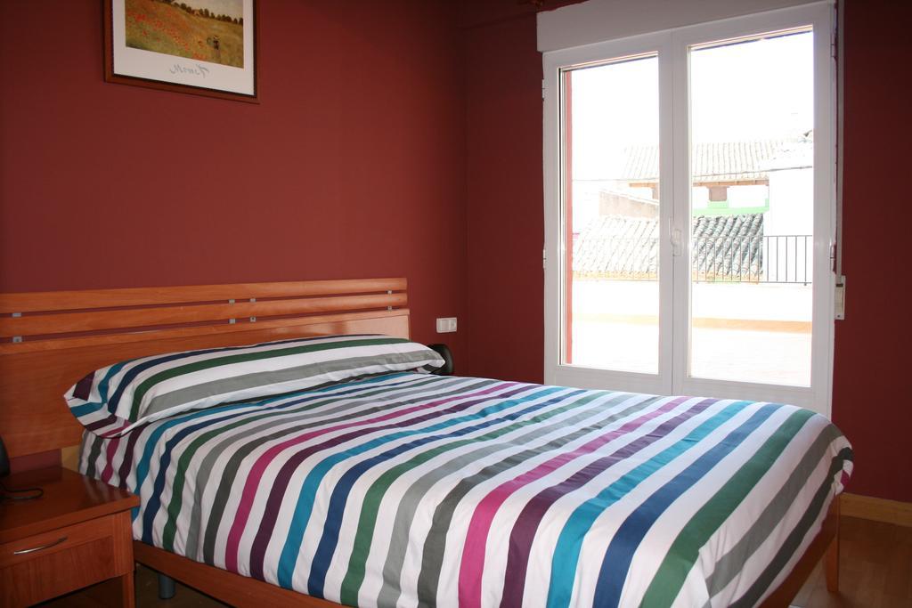 Vivienda Turistica Rural Piskerra Apartment Carcastillo Phòng bức ảnh